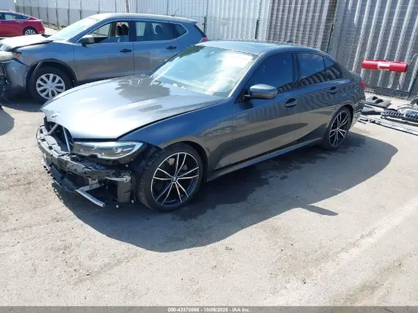 WBA5R1C50KAK10746 2019 BMW 3ER - Image 2
