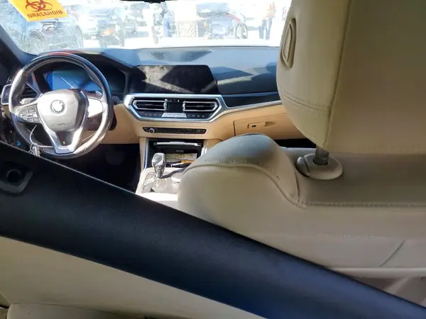 WBA5R1C50KAK11900 2019 BMW 3ER - Image 8