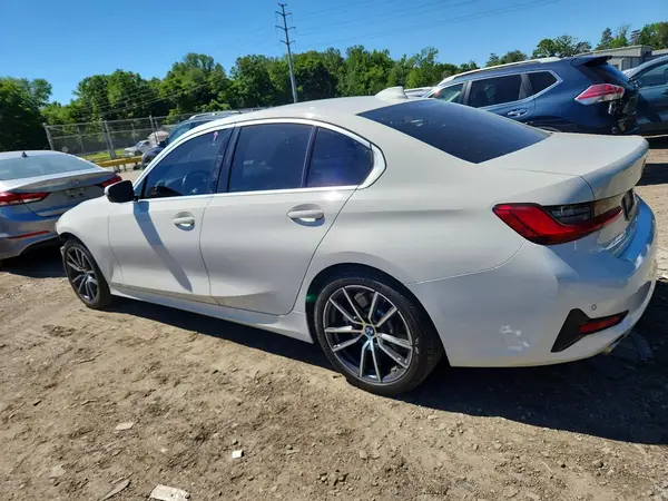 WBA5R1C50KFH02702 2019 BMW 3ER - Image 2
