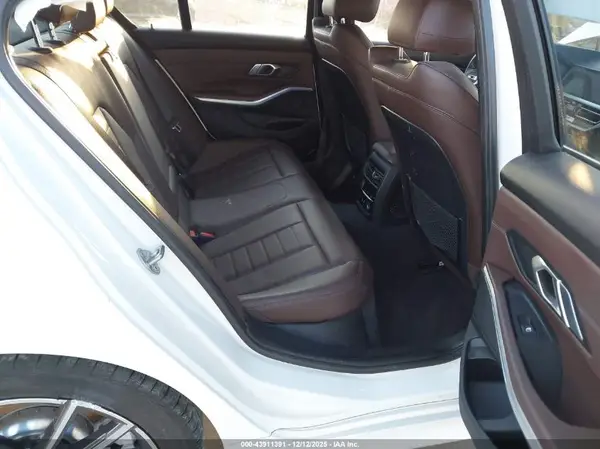 WBA5R1C50KFH28796 2019 BMW 3ER - Image 8