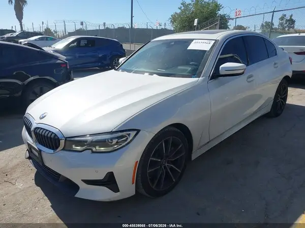 WBA5R1C51KAK08875 2019 BMW 3ER - Image 2