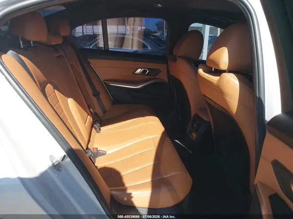WBA5R1C51KAK08875 2019 BMW 3ER - Image 8