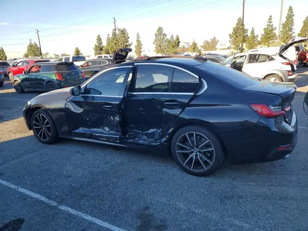 WBA5R1C51KAK10206 2019 BMW 3ER - Image 2