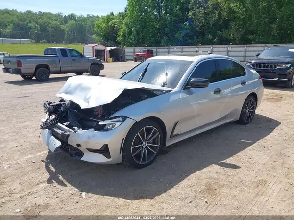 WBA5R1C51KAK11694 2019 BMW 3ER - Image 2