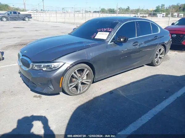 WBA5R1C52KAJ99877 2019 BMW 3ER - Image 2