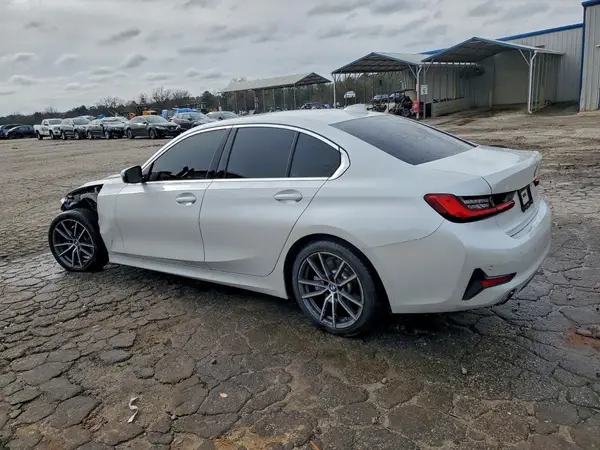 WBA5R1C52KAK07881 2019 BMW 3ER - Image 2
