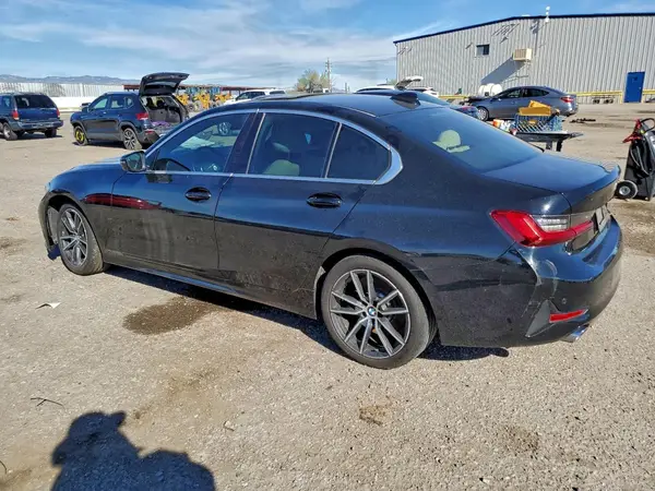 WBA5R1C53KAK09090 2019 BMW 3ER - Image 2