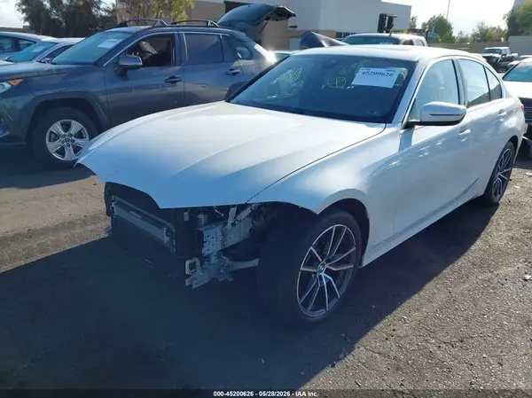 WBA5R1C53KAK09252 2019 BMW 3ER - Image 2