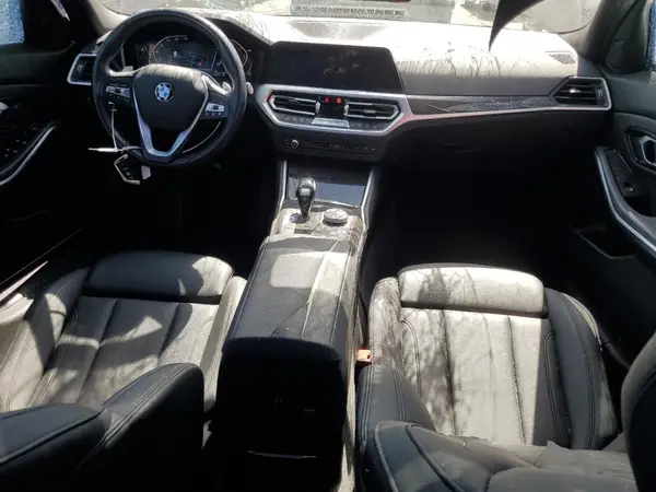 WBA5R1C53KAK10868 2019 BMW 3ER - Image 8