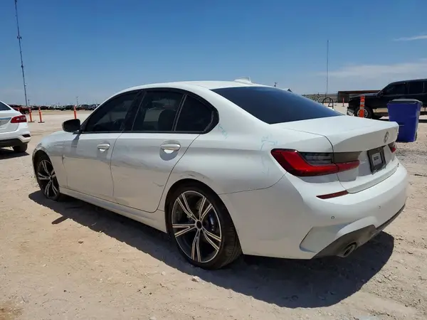 WBA5R1C53KAK11065 2019 BMW 3ER - Image 2
