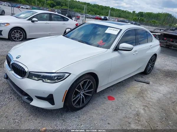 WBA5R1C53KAK11633 2019 BMW 3ER - Image 2