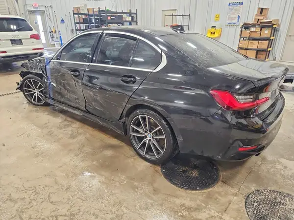 WBA5R1C53KAK12801 2019 BMW 3ER - Image 2