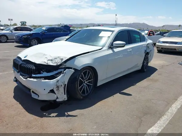 WBA5R1C53KFH08574 2019 BMW 3ER - Image 2