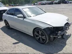WBA5R1C53KFH15265 2019 BMW 3ER