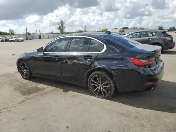 WBA5R1C54KAK09972 2019 BMW 3ER - Image 2