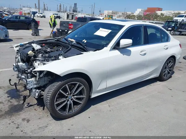 WBA5R1C54KAK10653 2019 BMW 3ER - Image 2
