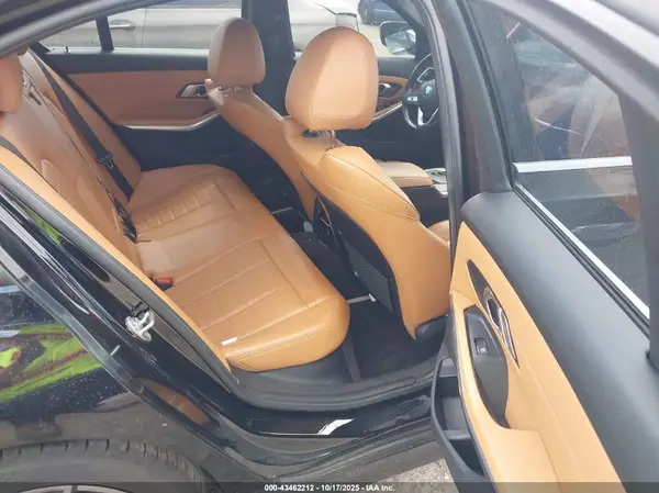 WBA5R1C54KFH03271 2019 BMW 3ER - Image 8