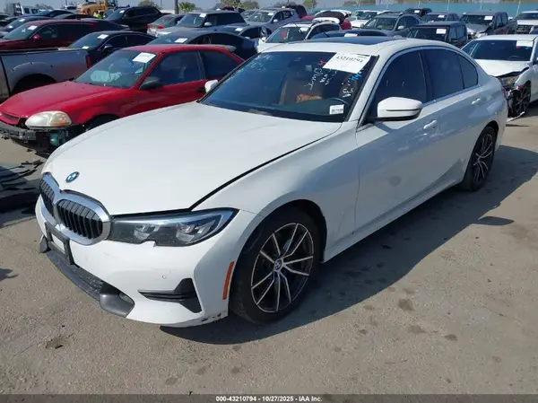 WBA5R1C55KAK06367 2019 BMW 3ER - Image 2
