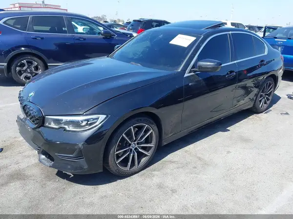 WBA5R1C55KAK06949 2019 BMW 3ER - Image 2