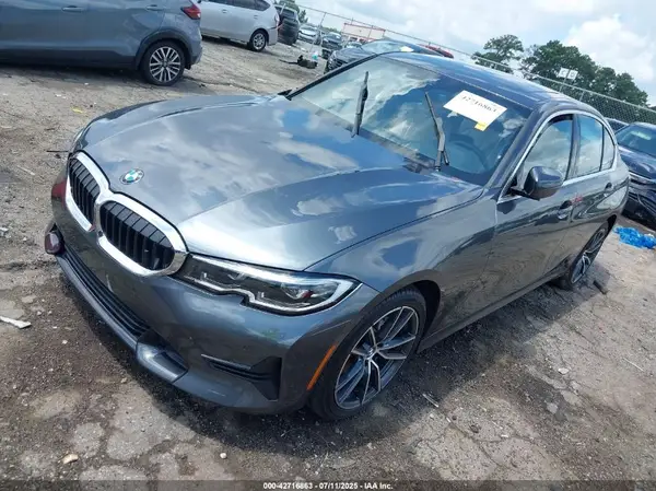 WBA5R1C55KAK08328 2019 BMW 3ER - Image 2