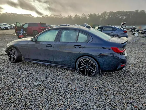 WBA5R1C55KAK08524 2019 BMW 3ER - Image 2