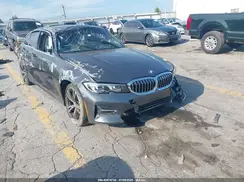 WBA5R1C55KAK08698 2019 BMW 3ER
