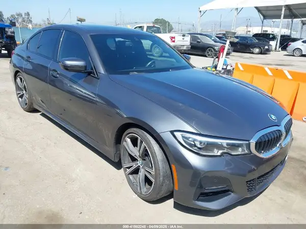 WBA5R1C55KAK11925 2019 BMW 3ER - Image 1