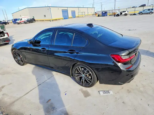 WBA5R1C56KAK06720 2019 BMW 3ER - Image 2