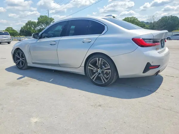 WBA5R1C56KAK11934 2019 BMW 3ER - Image 2