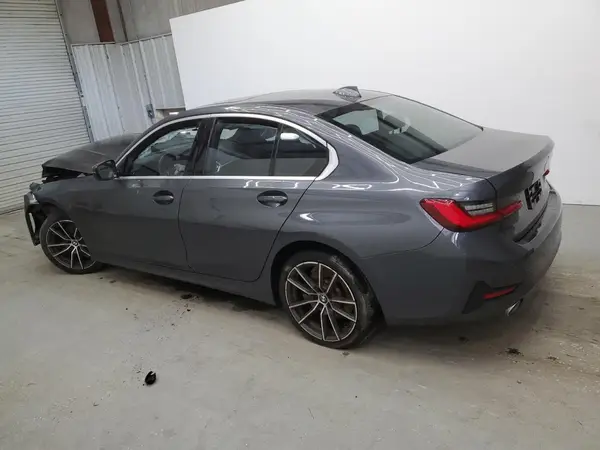 WBA5R1C56KFH04731 2019 BMW 3ER - Image 2