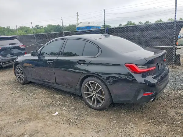 WBA5R1C57KAJ98790 2019 BMW 3ER - Image 2