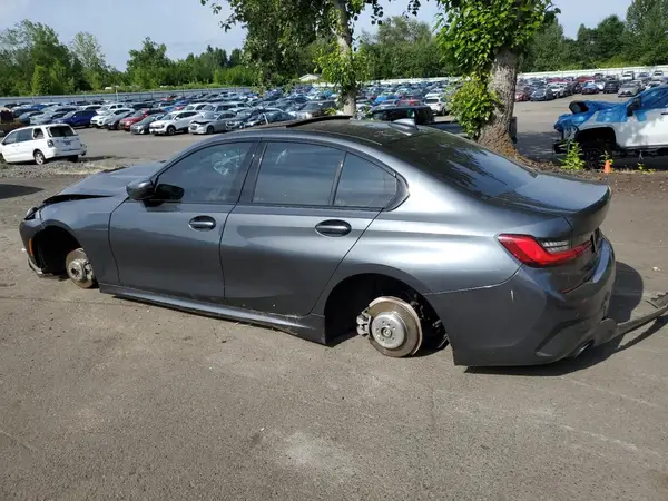 WBA5R1C57KAJ99177 2019 BMW 3ER - Image 2