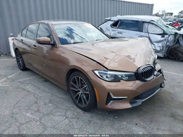 WBA5R1C57KAK07519 2019 BMW 3ER - Image 1