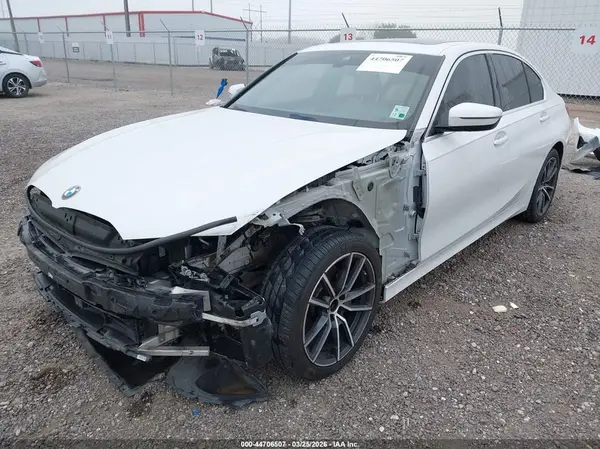 WBA5R1C57KAK07939 2019 BMW 3ER - Image 2