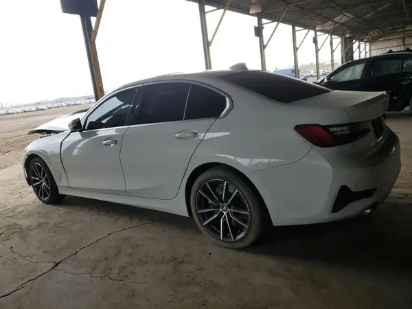 WBA5R1C57KAK09173 2019 BMW 3ER - Image 2
