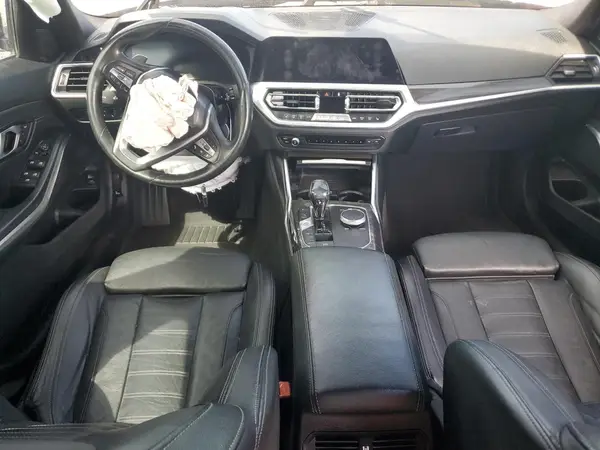 WBA5R1C57KAK10808 2019 BMW 3ER - Image 8