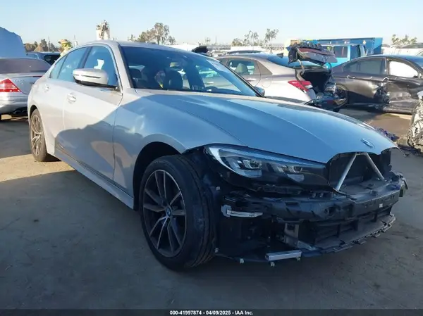 WBA5R1C57KAK11666 2019 BMW 3ER - Image 1
