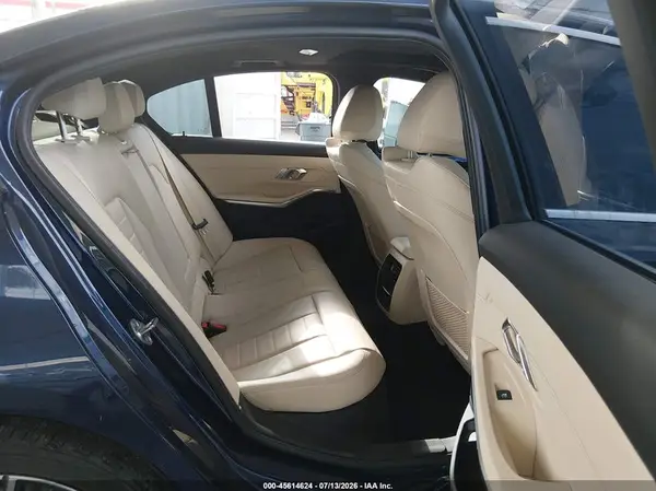 WBA5R1C58KAK07450 2019 BMW 3ER - Image 8