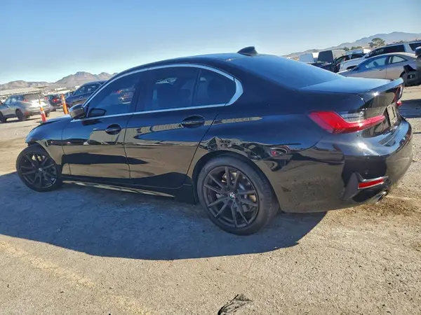 WBA5R1C58KAK09229 2019 BMW 3ER - Image 2