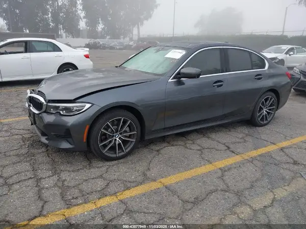 WBA5R1C58KAK09327 2019 BMW 3ER - Image 2