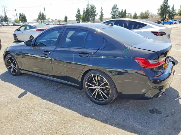 WBA5R1C58KAK11689 2019 BMW 3ER - Image 2