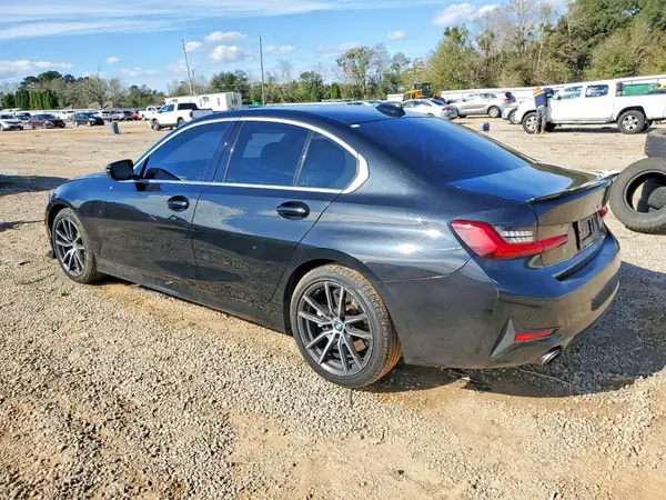 WBA5R1C58KAK12793 2019 BMW 3ER - Image 2