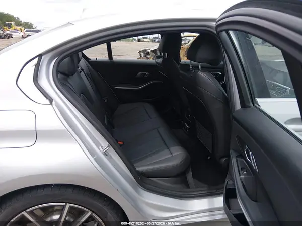 WBA5R1C58KAK12907 2019 BMW 3ER - Image 8