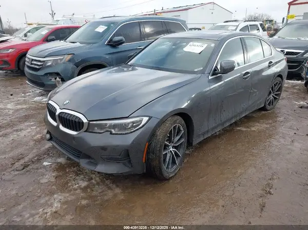 WBA5R1C58KFH01362 2019 BMW 3ER - Image 2