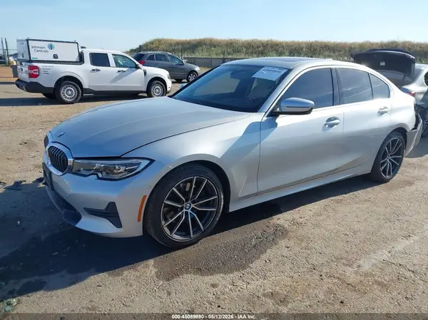 WBA5R1C59KAJ98659 2019 BMW 3ER - Image 2