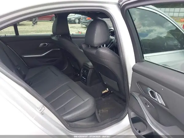 WBA5R1C59KAK06310 2019 BMW 3ER - Image 8
