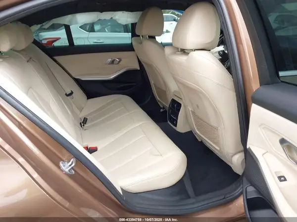 WBA5R1C59KAK09014 2019 BMW 3ER - Image 8
