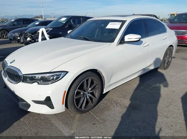 WBA5R1C59KAK09627 2019 BMW 3ER - Image 2