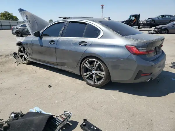WBA5R1C59KAK12009 2019 BMW 3ER - Image 2