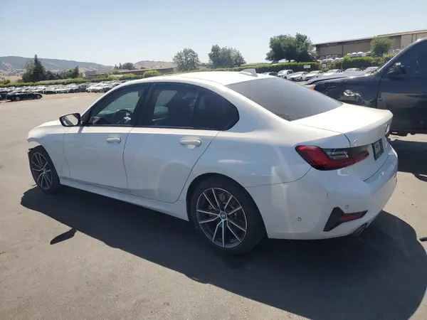 WBA5R1C5XKAE81283 2019 BMW 3ER - Image 2